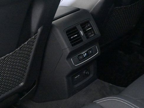 Certified 2023 Audi Q5 2.0T Premium Plus w/ Premium Plus Package image 18