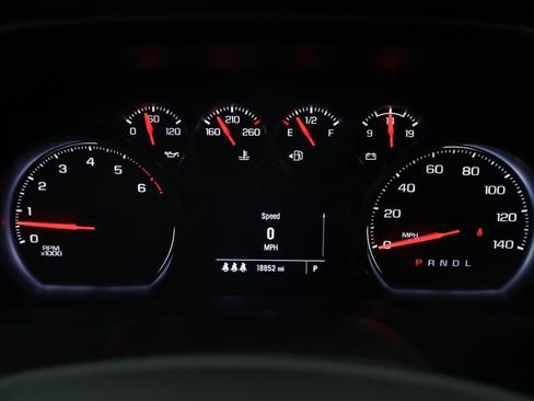 Used 2024 Chevrolet Silverado 2500 Custom w/ Custom Convenience Package image 14