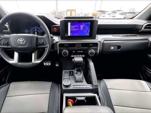 Used 2024 Toyota Tacoma TRD Sport image 20