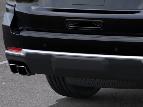 New 2026 Chevrolet Suburban High Country AWD/4WD image 16