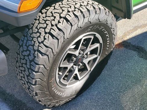 Certified 2025 Jeep Wrangler Rubicon image 5