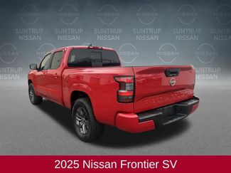Used 2025 Nissan Frontier SV video 3