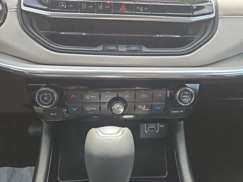 Used 2024 Jeep Compass Limited AWD/4WD image 37