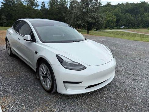Used 2021 Tesla Model 3 Long Range AWD/4WD image 2
