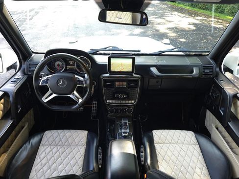 Used 2016 Mercedes-Benz G 63 AMG 4MATIC image 10