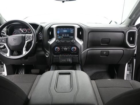 Used 2022 Chevrolet Silverado 1500 RST w/ Z71 Off-Road Package AWD/4WD image 32