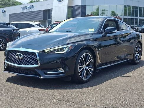 Used 2017 INFINITI Q60 2.0t w/ Cargo Package AWD/4WD image 3