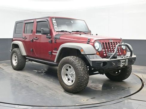 Used 2012 Jeep Wrangler Unlimited Sport w/ Max Tow Pkg AWD/4WD image 2