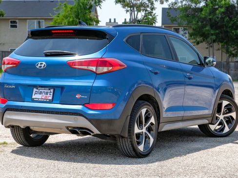 Used 2018 Hyundai Tucson Value w/ Cargo Package image 11