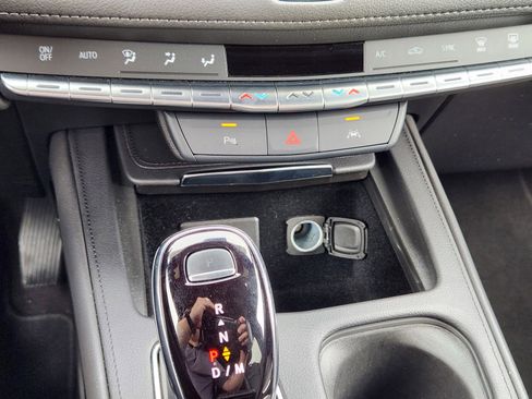 Certified 2023 Cadillac XT4 Premium Luxury image 14