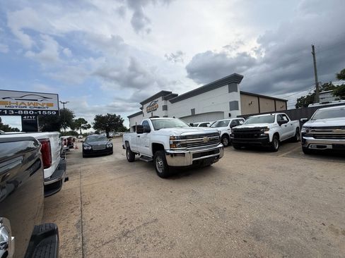 Used 2017 Chevrolet Silverado 2500 W/T w/ WT Convenience Package RWD image 35
