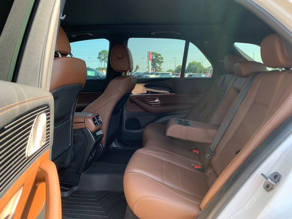 Used 2025 Mercedes-Benz GLE 350 4MATIC image 28