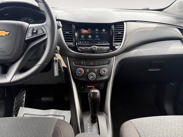 Used 2018 Chevrolet Trax LS FWD image 11
