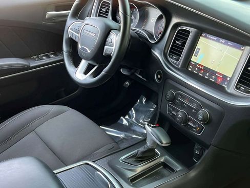 Used 2018 Dodge Charger R/T w/ Navigation & Travel Group RWD image 6