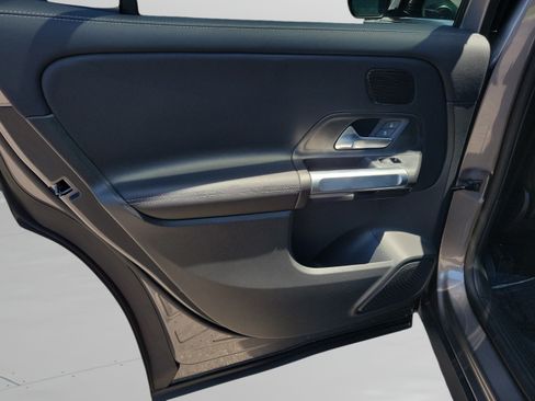 Certified 2026 Mercedes-Benz GLB 250 image 7