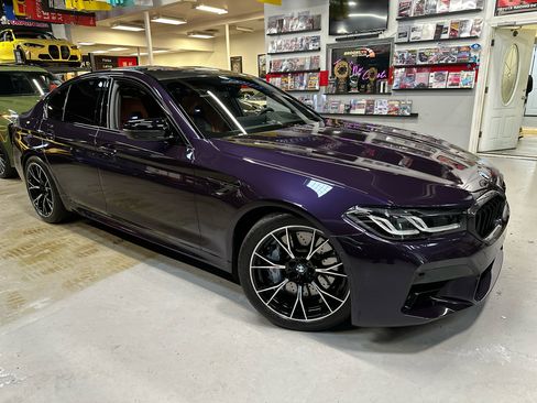 Used 2022 BMW M5 w/ Competition Package image 1
