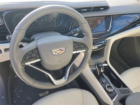 Certified 2024 Cadillac XT6 Premium Luxury w/ LPO, Floor Liner Package image 12