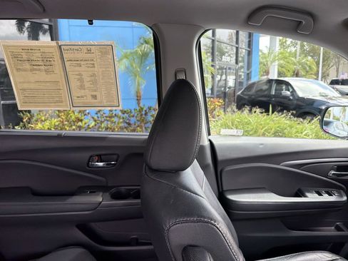 Used 2022 Honda Pilot Special Edition image 16