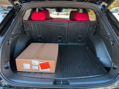 New 2026 Chevrolet Equinox EV RS image 10