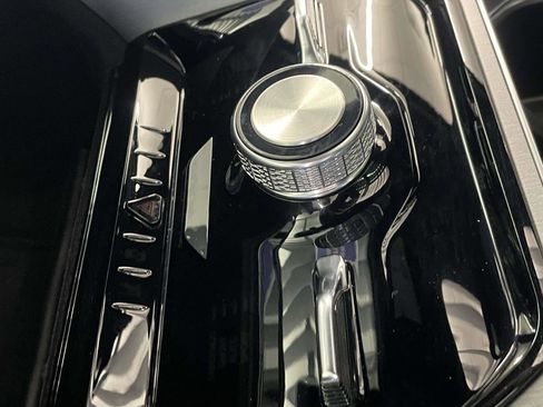 New 2026 Jeep Grand Wagoneer Limited image 14