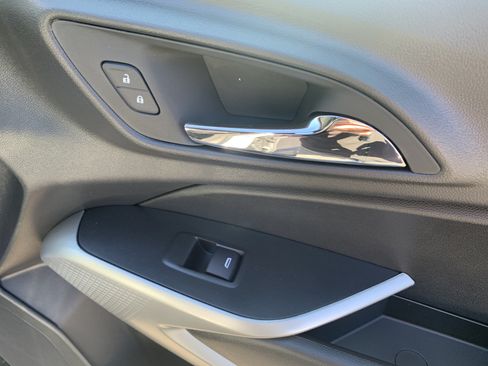 New 2026 Chevrolet Trax LS w/ LS Convenience Package FWD image 22