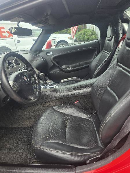 Used 2007 Pontiac Solstice Convertible w/ Premium Package RWD image 6