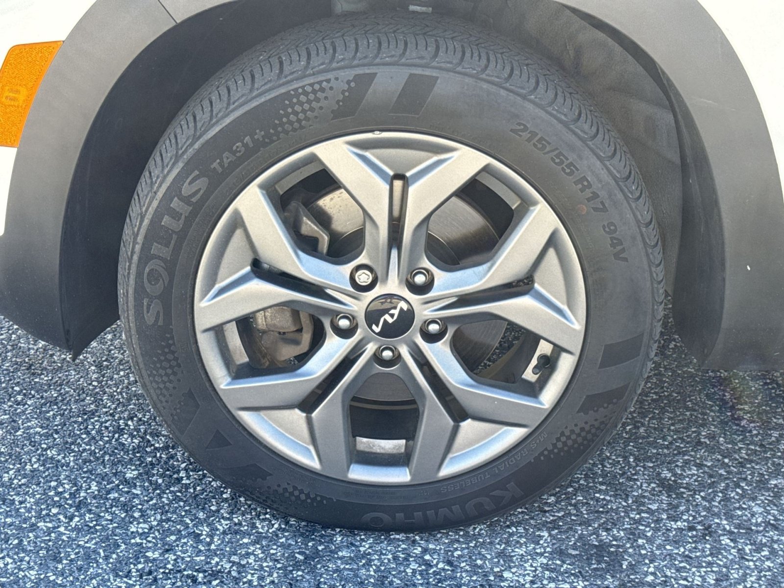 Used 2024 Kia Seltos S AWD/4WD image 12