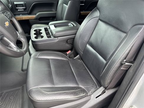 Used 2015 Chevrolet Silverado 2500 LTZ AWD/4WD image 13