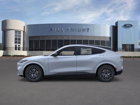 New 2026 Ford Mustang Mach-E Premium image 4