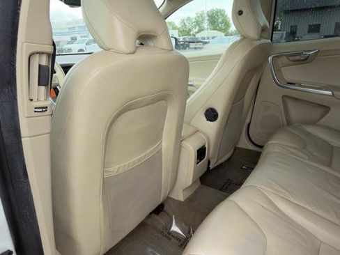 Used 2012 Volvo XC60 3.2 AWD/4WD image 34