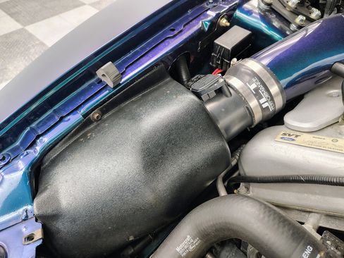 Used 2004 Ford Mustang Cobra image 39