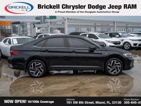 Used 2024 Volkswagen Jetta SEL image 4