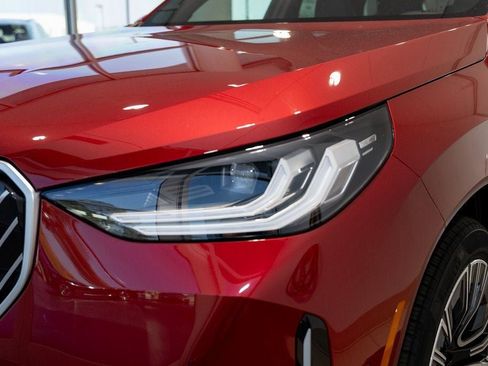 Used 2026 BMW X3 xDrive30 w/ Premium Package image 8