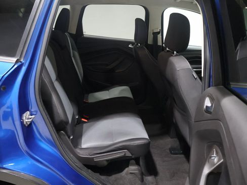 Used 2019 Ford Escape SE image 21