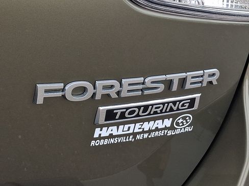Used 2023 Subaru Forester Touring AWD/4WD image 29