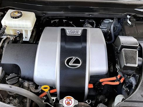 Used 2020 Lexus RX 450h AWD w/ Luxury Package image 33
