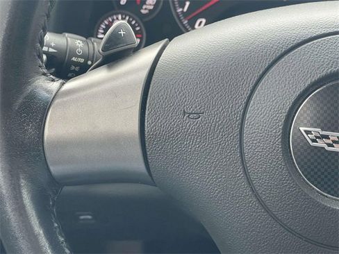 Used 2006 Chevrolet Corvette Convertible w/ Preferred Equipment Group image 15