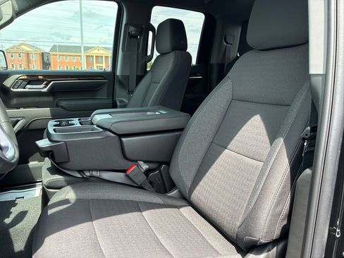 New 2026 GMC Sierra 1500 SLE w/ Preferred Package AWD/4WD image 10