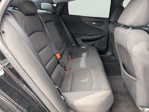 Used 2016 Chevrolet Malibu LT image 28