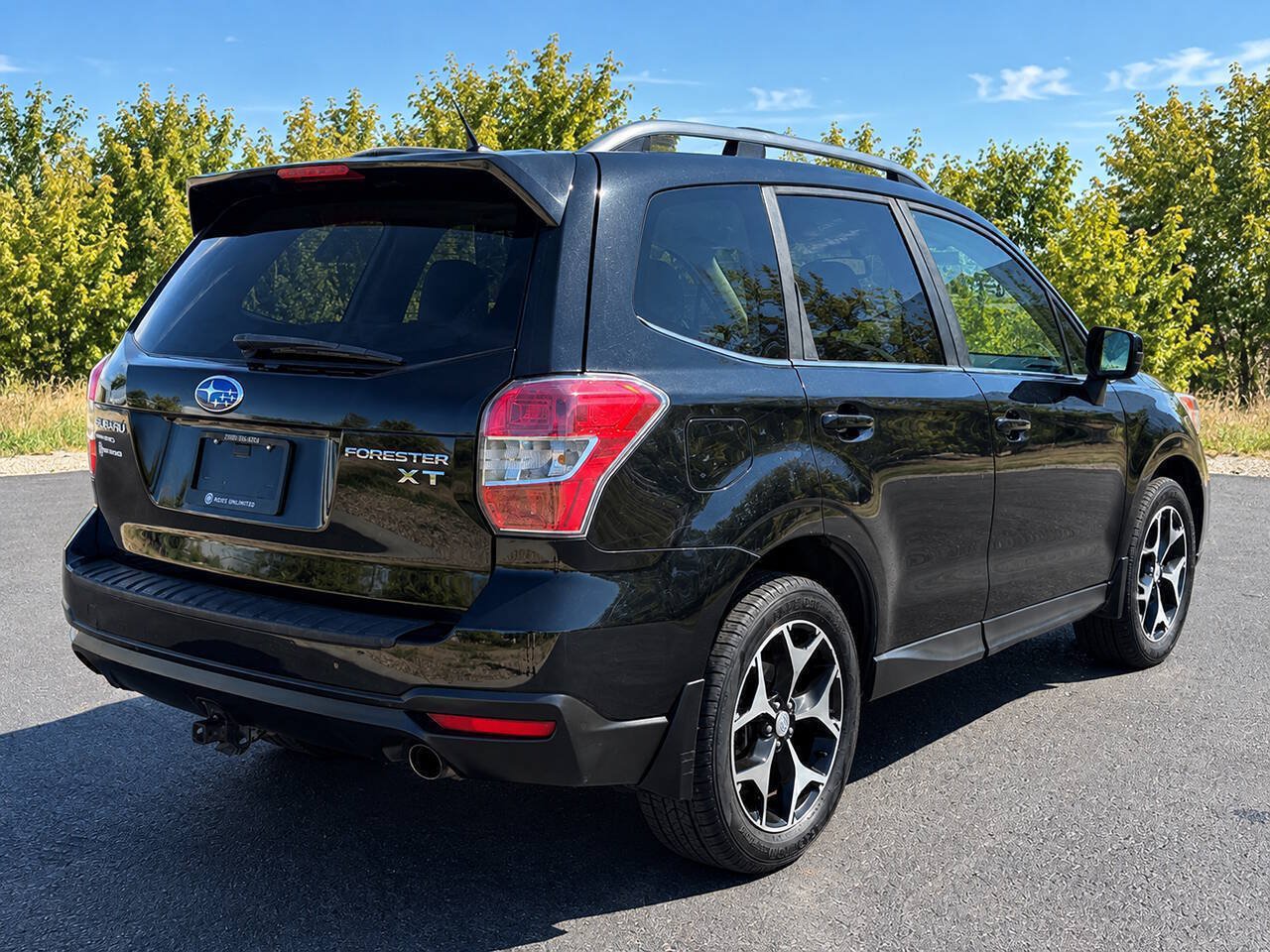 Used 2014 Subaru Forester 2.0XT Premium w/ Popular Package #2 AWD/4WD image 10