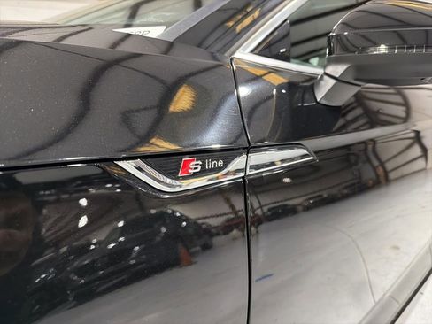 Used 2022 Audi A5 2.0T Premium Plus image 11