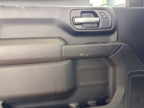 Used 2025 Chevrolet Silverado 2500 W/T w/ WT Convenience Package image 18