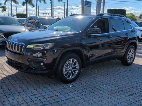 Used 2022 Jeep Cherokee Latitude Lux image 4