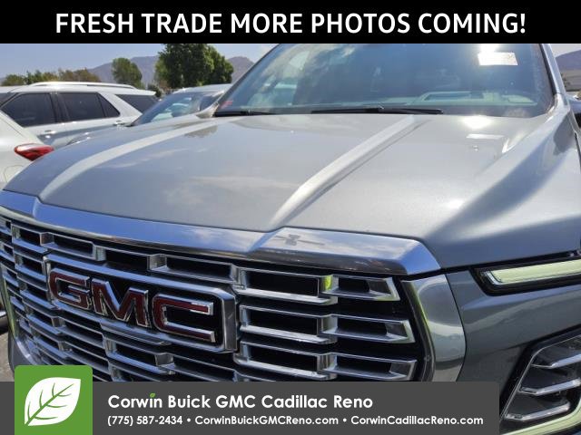Used 2025 GMC Yukon Denali AWD/4WD image 2