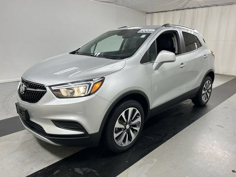 Used 2022 Buick Encore Preferred w/ Safety Package AWD/4WD image 5