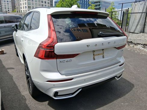 New 2026 Volvo XC60 T8 Plus w/ Protection Package Premier AWD/4WD image 6
