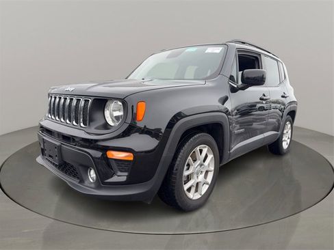 Used 2020 Jeep Renegade Latitude image 3