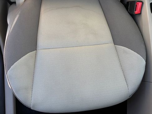 Used 2014 Ford Focus SE image 24