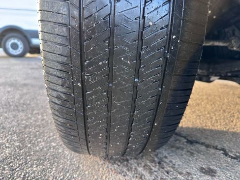 Used 2025 Toyota Crown Signia Limited image 49