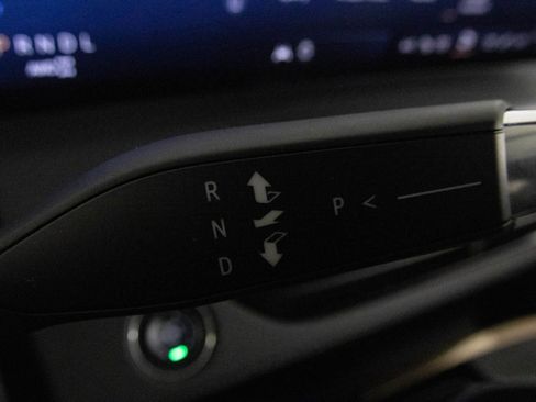 Certified 2025 Buick Enclave Avenir w/ Super Cruise Package image 25